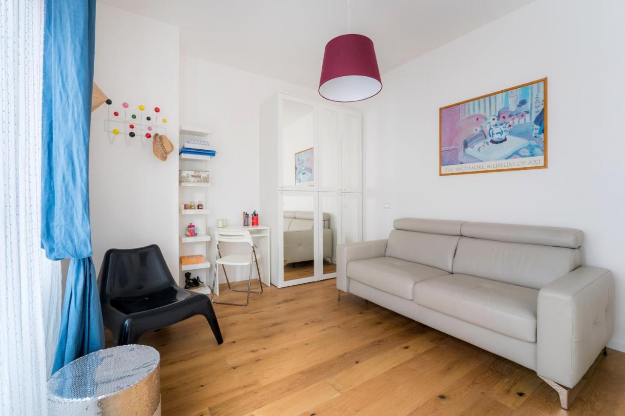 White Candle Apt, Close To San Pietro, Gemelli And Center Apartment Rom